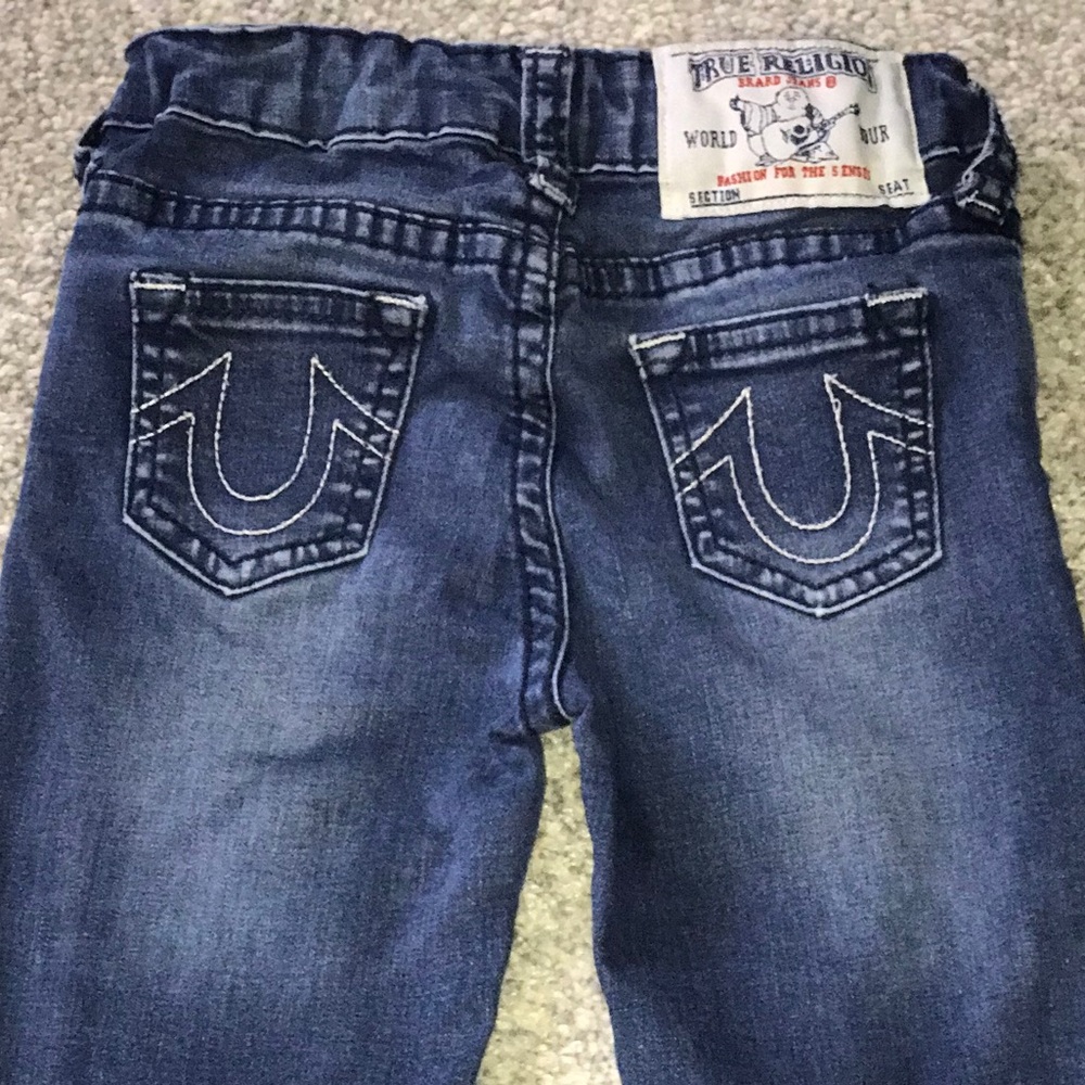 True religion jeans + GAP denim shirt outfit